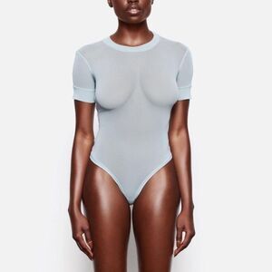 NWT SKIMS Summer Sheer Mesh Bodysuit Sky Blue Bodysuit T-shirt Shortsleeved Top